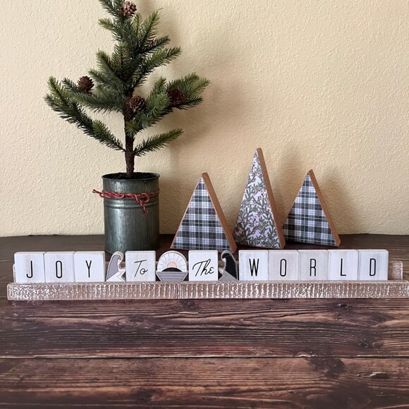 CLEARANCE!Wooden Ledgie Kit - JOY TO THE WORLD / 20"x2"x1" / White Black Grey - Picture 1 of 5